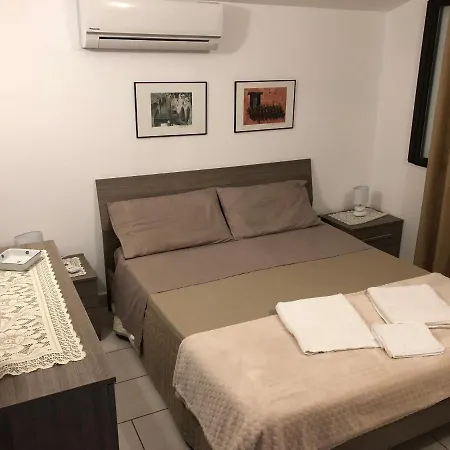 Royal Bay Apartment *